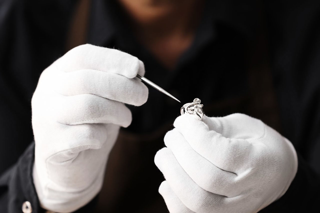 IMPORTANCE OF JEWELRY REPAIRS AND SERVICES