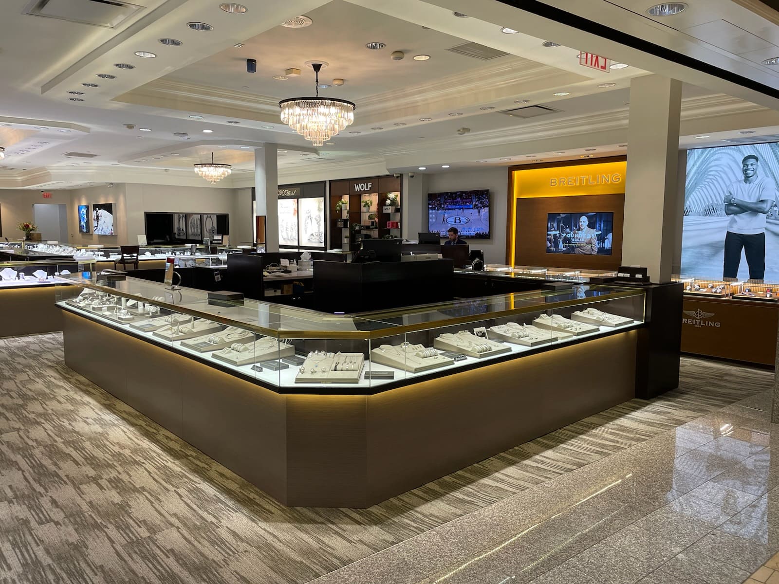 Mission Viejo Jewelry Store Showroom